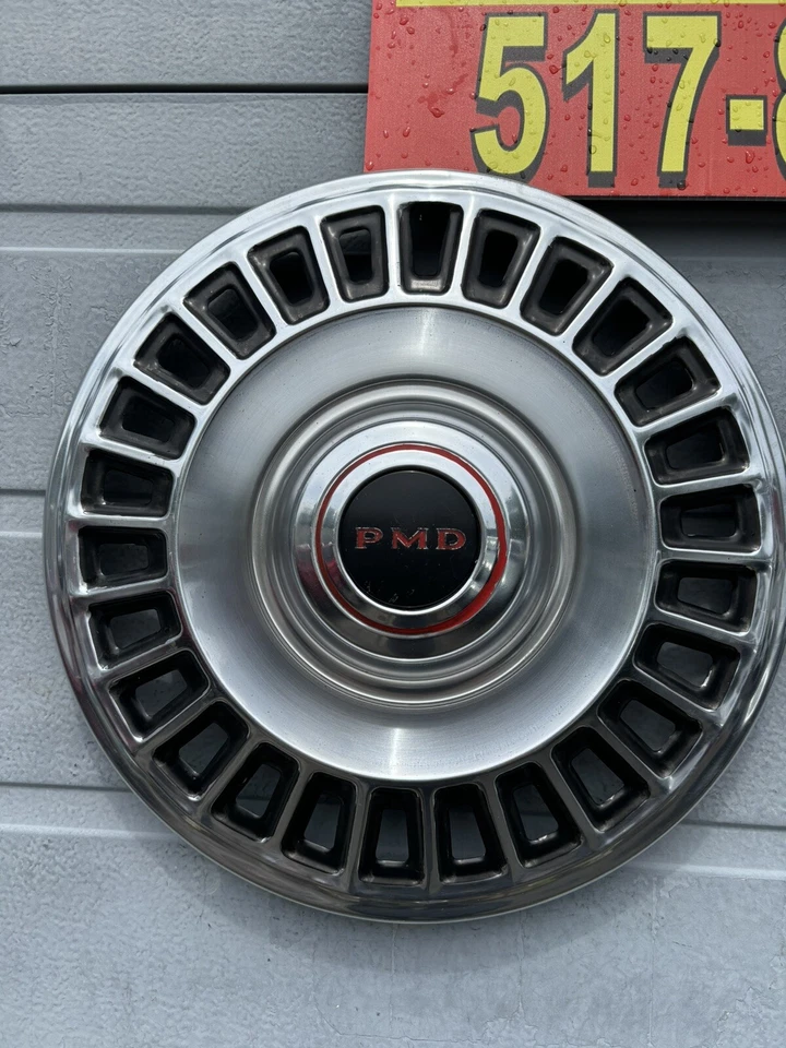 Pontiac Firebird Catalina Bonniville Tempest Ventura 1967-72 tapacubos 4 buen fabricante original Foto 2 de 4