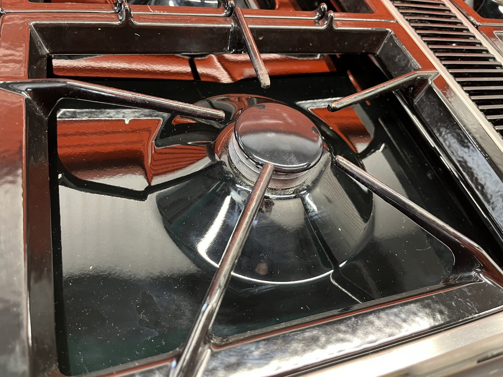 JennAir Expressions Sealed Gas Downdraft Cooktop CVGX2423B Stovetop 34