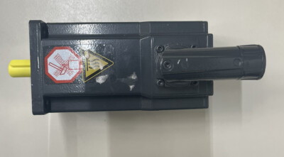 3~Brushless Servomotor Motor  Synchronmotor Beckhoff AM8021-0B20-0000 New