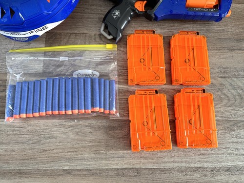 Nerf N-Strike Elite Hagelfeuerstrahler + Starkarm, 4 x Zeitschriften, 30x Darts Set - Bild 2 von 8