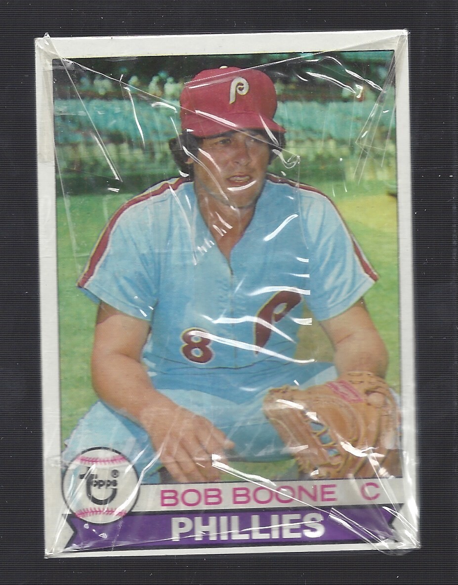 1979 TOPPS PHILADELPHIA PHILLIES BURGER KING CELLO PACK BOB BOONE SHOWING