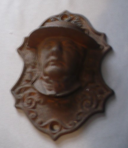 Vintage Cast Iron Match Holder Quaker Man - Needs Restored