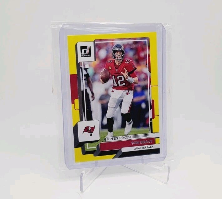 TOM BRADY 2022 Panini Donruss Yellow Press Proof #255 TAMPA BAY BUCCANEERS