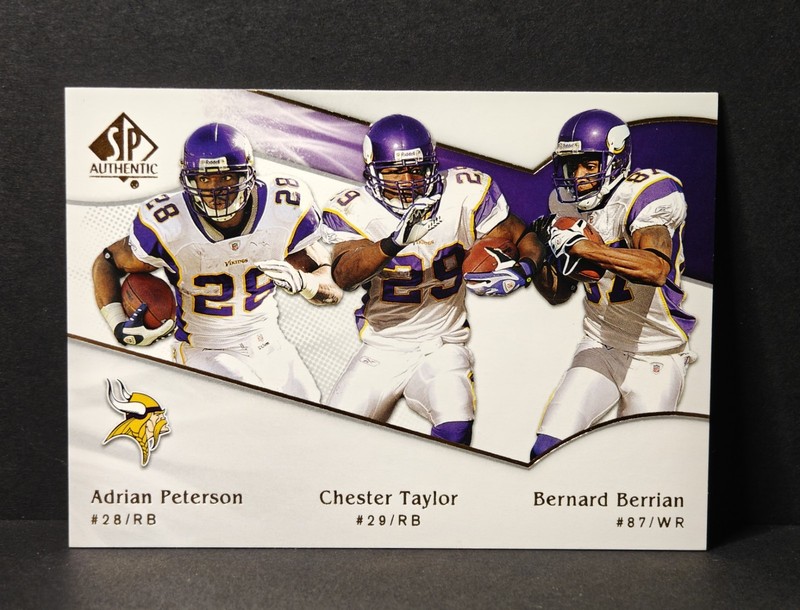 2009 SP Authentic ADRIAN PETERSON Bernard Berrian Chester Taylor #187 Vikings