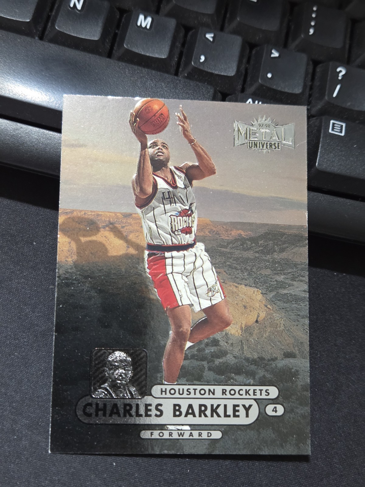 1997-98 Metal Universe  Charles Barkley #45