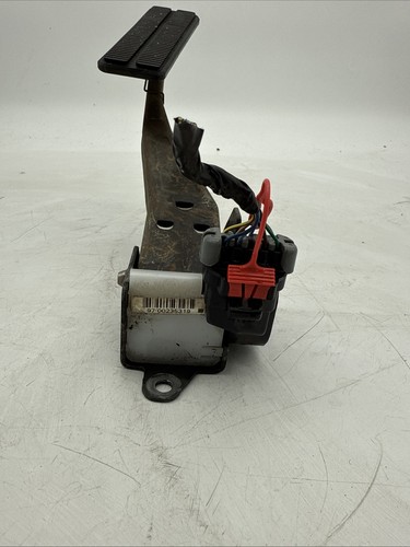 97-04 Corvette C5 Gas Accelerator Pedal Drive by Wire GOOD USED SPECIAL PRICE - Picture 6 of 22