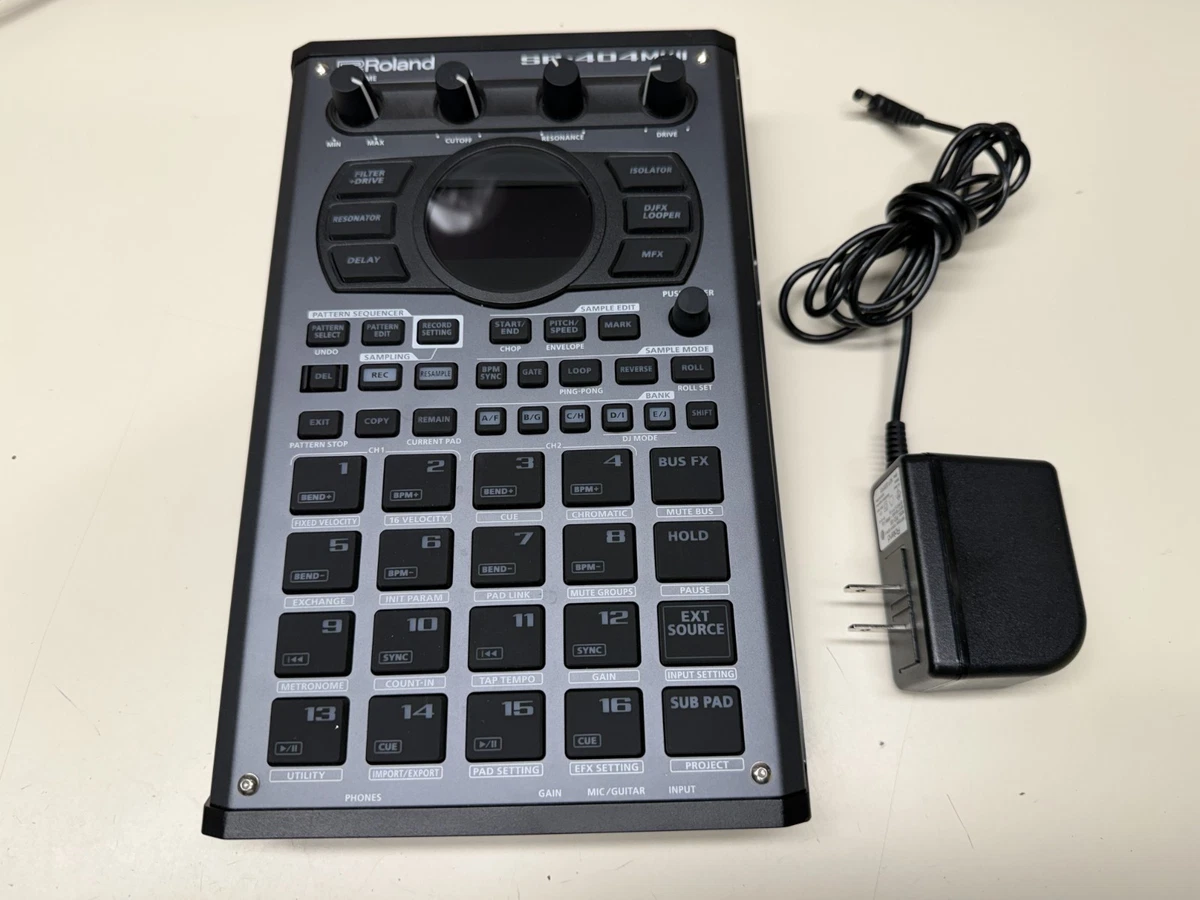 Roland SP-404 ポータブルパワーサンプラー ジャンク s-l1200.png