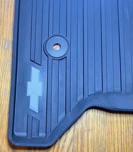 2015-2020 Chevrolet Suburban All Weather Mat Front Left Driver Black OEM GM - Bild 4 von 14