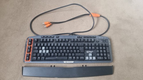 Logitech G710+ Keyboard & G700 Gaming Mouse G533 Wireless Headset - Bild 3 von 13
