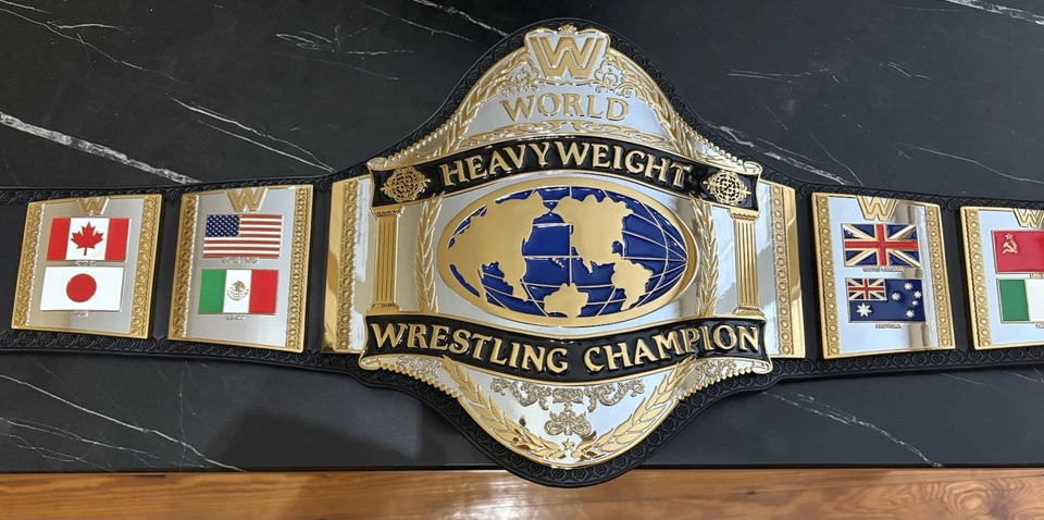 Cinturón réplica retro campeonato oficial de la WWE 1986 Hulk Hogan WWF con bolsa Foto 3 de 4