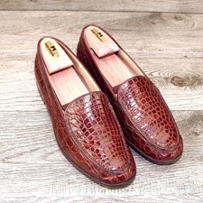 $ 1370 Neiman Marcus GRAVATI Women's 9 M Genuine Crocodile Brown * add $15 Trees