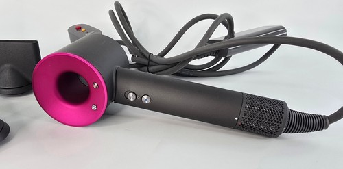 Dyson Supersonic Hairdryer HD07 With 4 Attachments - Picture 7 of 16