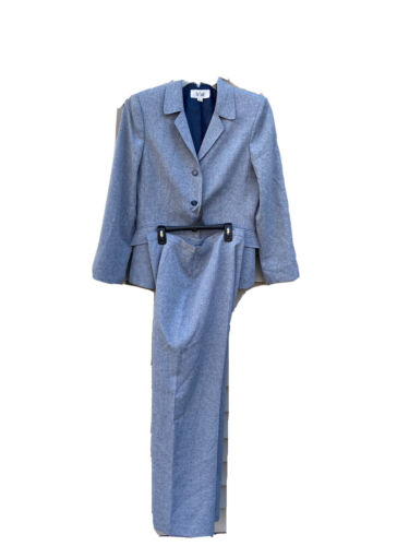 Lesuit Women 2pcs Pant Suit Gray Size 8 - image 1