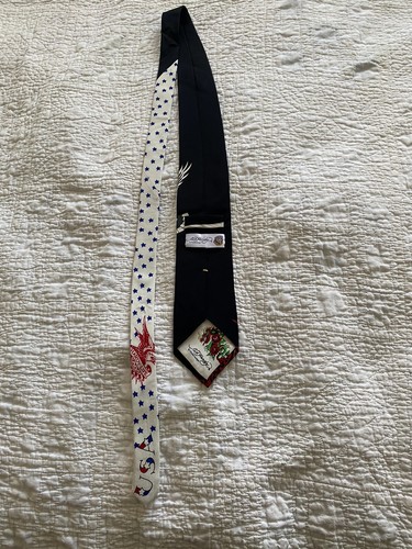 Ed Hardy Silk Tie Eagle USA Red White Blue Stars EUC - Picture 5 of 5
