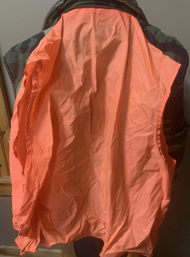Network Mens Insulated Camo Hunting Vest Sz L Tuck Away Orange Vest - Picture 3 of 5