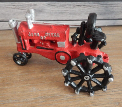 JOHN DEERE roter Traktor Ornament Vintage Landhausstil Gusseisen Geschenk
