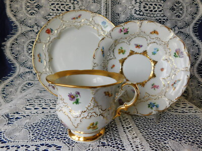 Meissen B-Form 3 Piece Set with Bugs, Flowers, and Gold Decoration