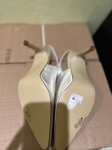 Women Shoe Special Occasions Carrie Slingback Heels in White Size 8.5 MSRP $79 - Picture 3 of 5