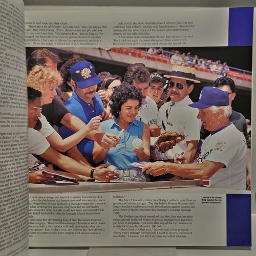 Los Angeles Dodgers Field Of Dreams 1991 MLB Baseball Yearbook Program Oversized - Picture 2 of 5