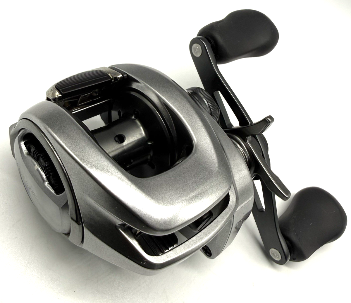 SHIMANO 18 Bantam MGL XG LEFT Handed Baitcasting Reel with Box