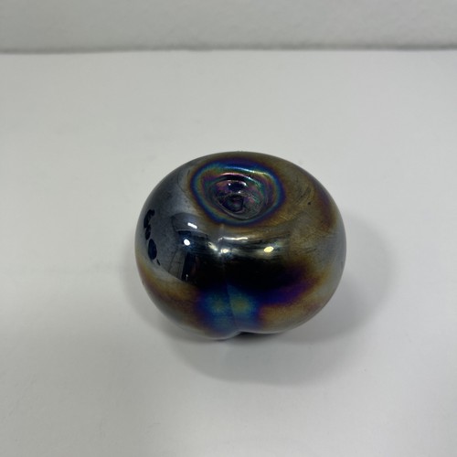 4 Pieces Vintage Carnival Glass Paperweights Comes As A Set Defects Small Chips - Picture 4 of 14