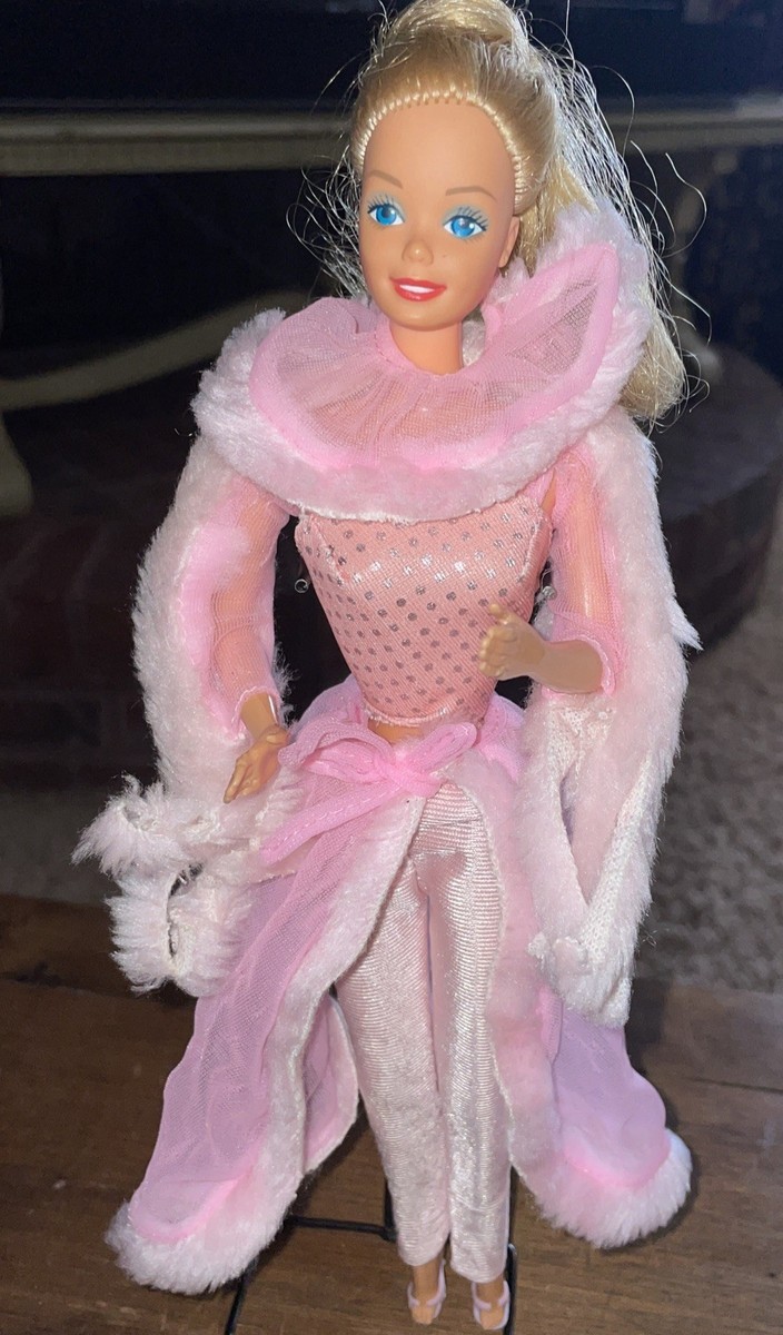 1981 Barbie Pink & Pretty Fashion Doll Vintage Mattel Superstar