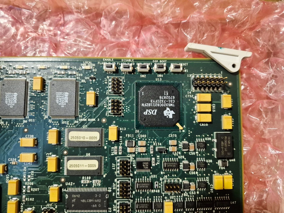 Placa de interfaz de cine Christie DLP serie 1 procesador Rohs PWB 2506938-2 Foto 2 de 4