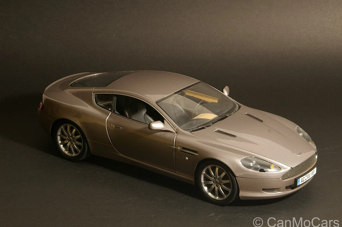 MINICHAMPS Aston Martin Contemporary Manufacture Diecast Cars