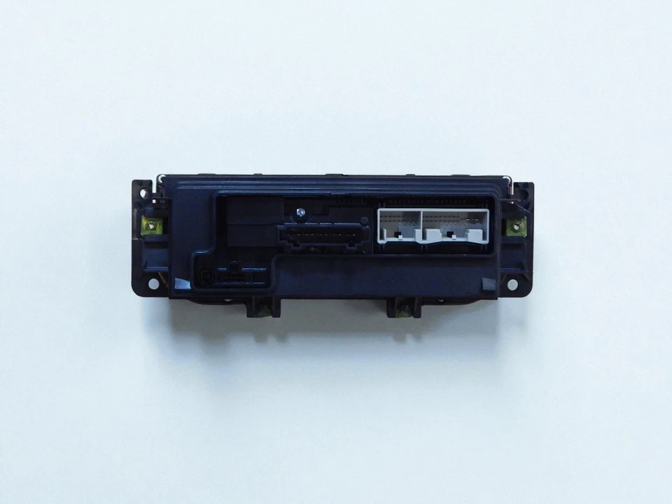 5HB010259 气候控制单元 大众运输车 - Caravelle T5 2014 — 第 4/4 张图片