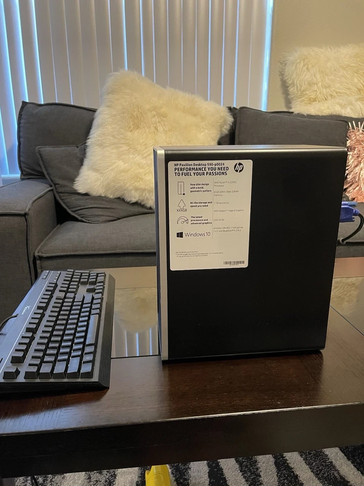 HP Pavilion (1TB SSD, AMD Ryzen 3, 4.00 GHz, 8GB) Tower Desktop Black, Monitor - Image 4 of 4