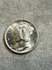 Uncirculated 1942 Philadelphia Mint Silver Mercury Dime MS BU UNC Nice Coin 8117