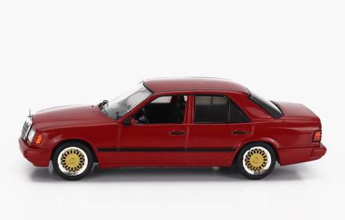 IXO 1/43 DIECAST 1984 MERCEDES-BENZ 300E 300 E (W124) IN RED/GOLD WHEELS CLC544 - Picture 8 of 8