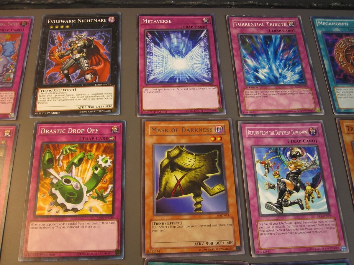 Lot #2 of 37 Yu-Gi-Oh Cards RARES/Holo/Vintage/1st Edition Lot #2 of 37 Yu-Gi-Oh Cards RARES/Holo/Vintage/1st Edition