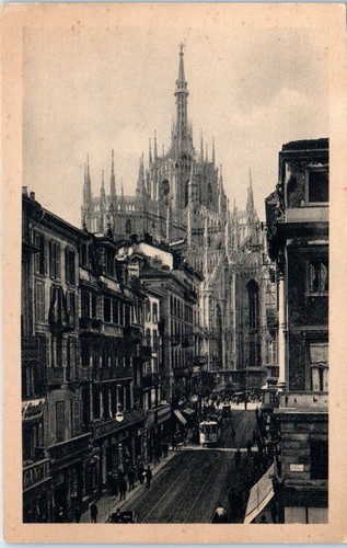Corso Vittorio Emanuele Milano, Italy Postcard - Picture 1 of 2