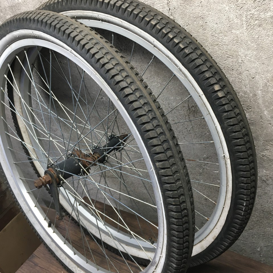 Crusier Bike 26 Bicycle Wheelset Alloy 26x2.125" Tire Mountain Bike