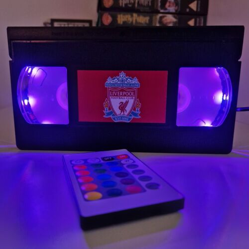 Liverpool FC USB LED VHS Bandlampe Weihnachten Geburtstag Geschenk Retro Fußball Licht - Bild 2 von 3