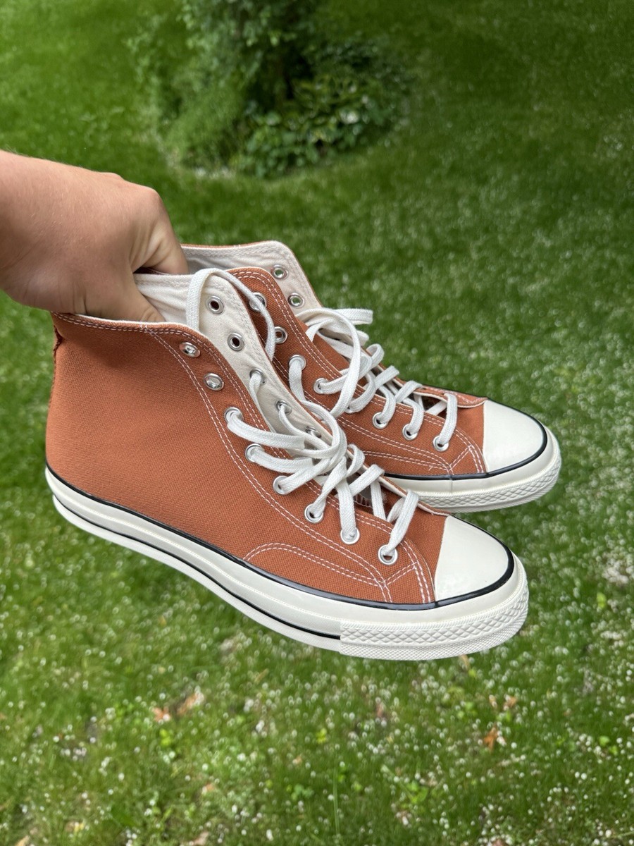 Converse Chuck 70 Hi Shoes Brown White Classic Sneakers  display picture 1