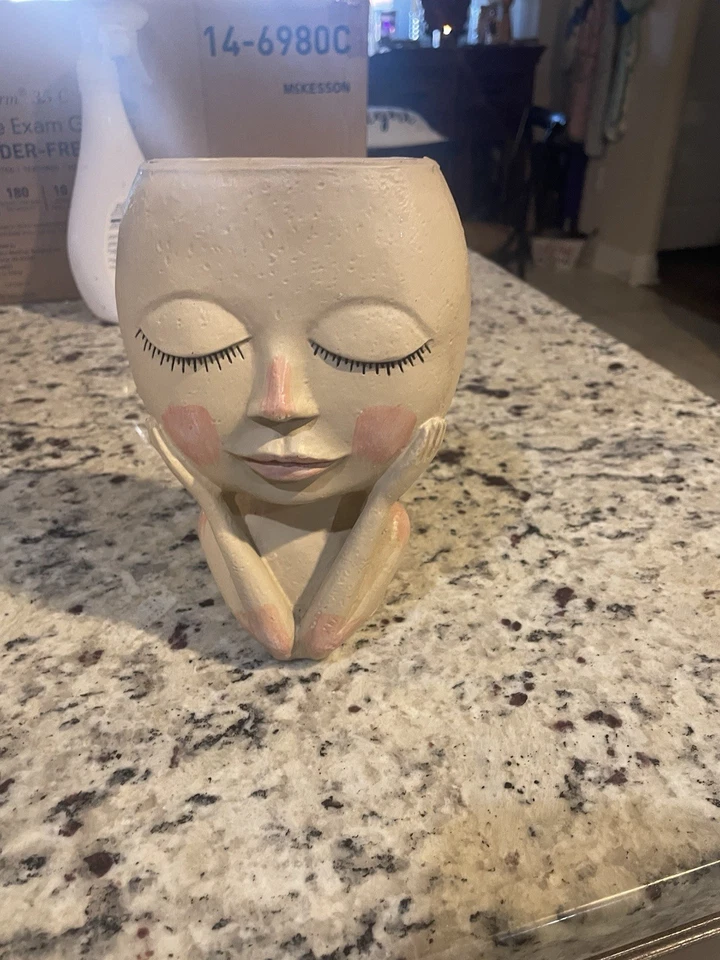 女孩脸花盆盆头多肉植物树脂容器排水孔 — 第 4/4 张图片