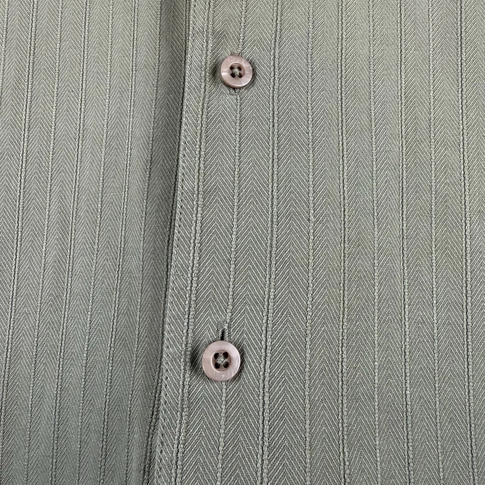 Camisa de seda para hombre Liz Claiborne talla L mate seda ropa de vacaciones ropa de resort suave Foto 3 de 4