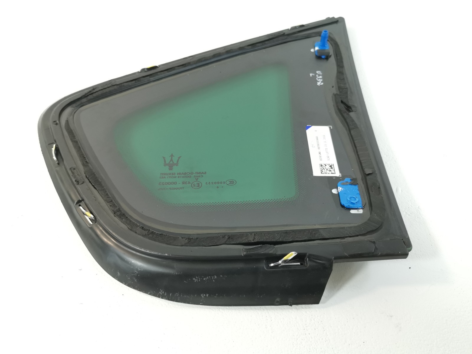 Maserati Levante 3.0 L AWD 2017 Rear Left Quarter Window Glass 6700333660 OEM