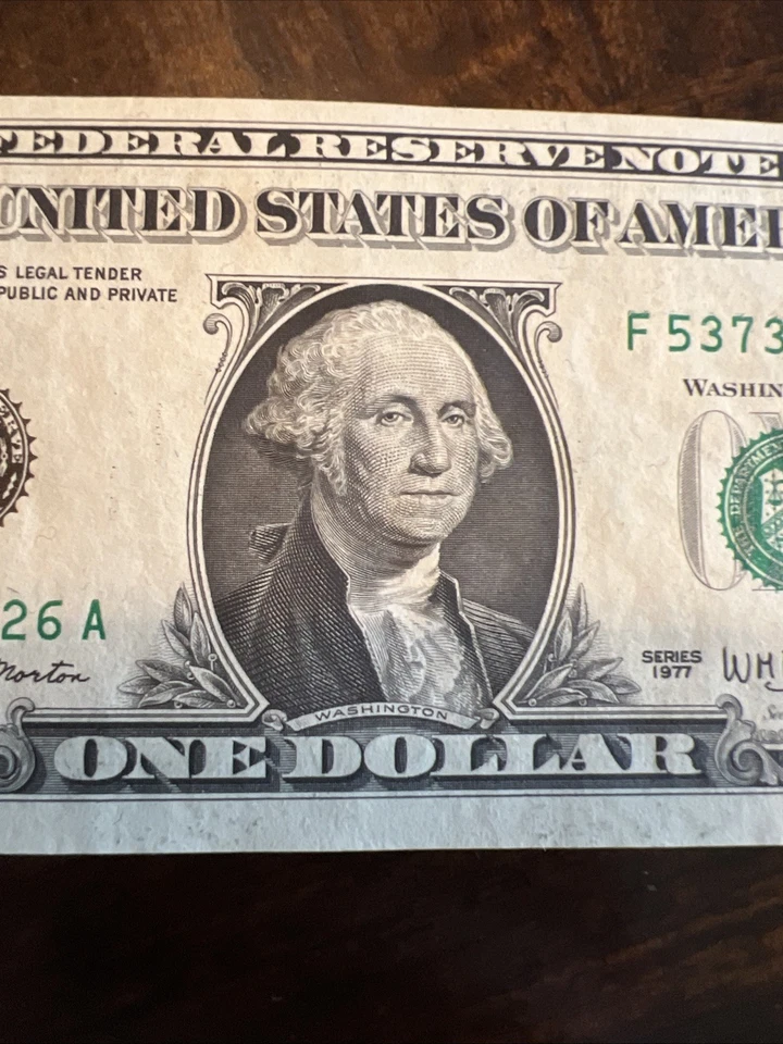 1977 One Dollar Bill About Uncirculated SN 53737426 - Image 3 of 4