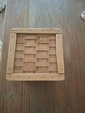 Vintage Small Hinged Lid Berry Basket Hide Your Treasures Here!