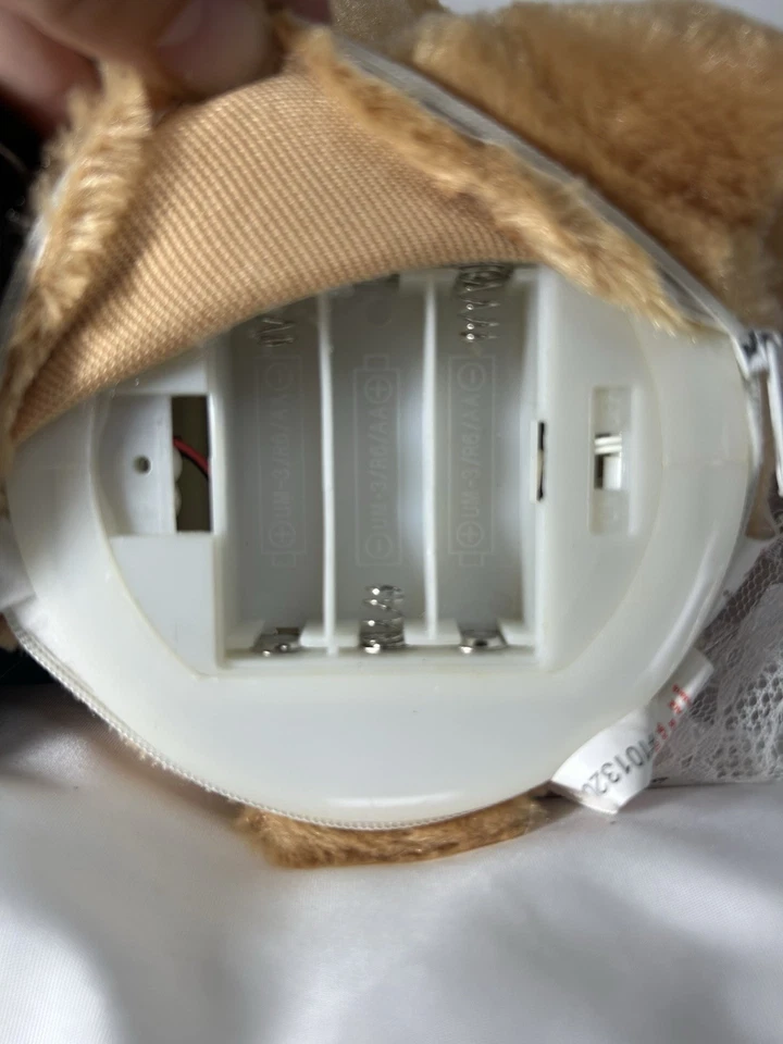 Vintage Chantilly Lane Bride & Groom Bear Sings "Love & Marriage" Animated *Read - Image 4 of 4