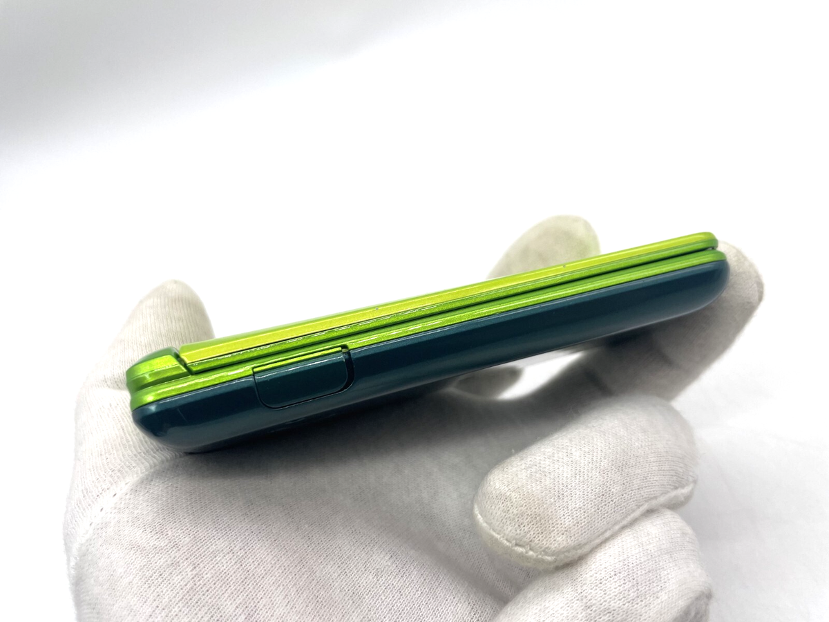 au - 【未使用】au GRATINA 4G KYF31GA GREEN Kyocera Gratina 4G KYF31 Green Flip Phone Unlocked SIM Free