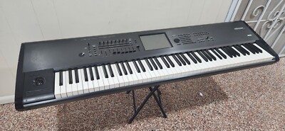 Korg Kronos X 88 Synthesizer Workstation Keyboard 88