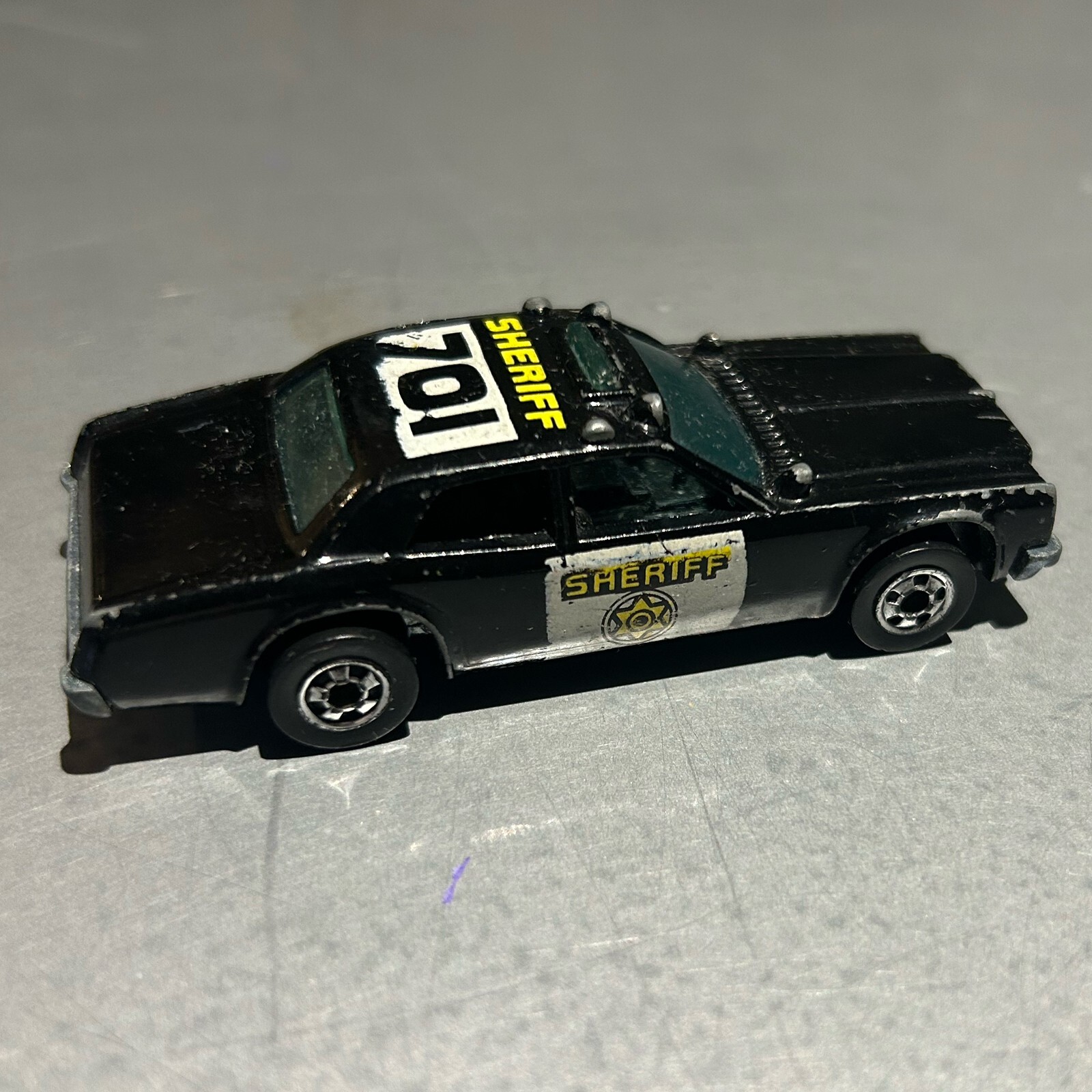 Picture 1 of 5