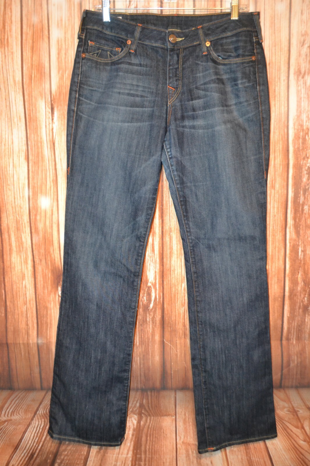 Picture 4 of 12
