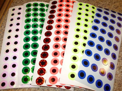 Paquete de 25 cintas para señuelos de pesca ojos intermitentes de 3/4" de diámetro en 13 colores - Imagen 29 de 42