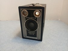 Brownie Target Six-16 Art Deco Box Camera Eastman Kodak USA 1940s VINTAGE
