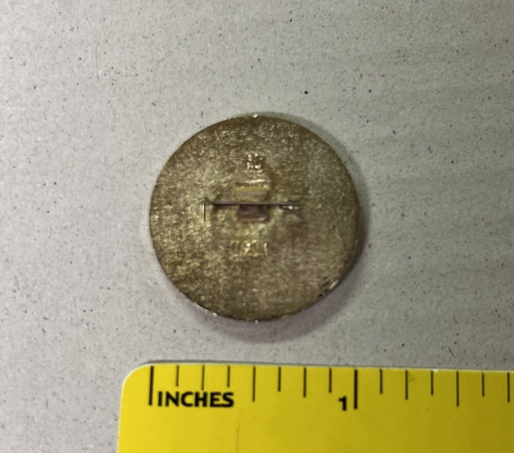 Vintage USSR Soviet Astronauts Space Cosmos Pin Badge “Salute” «Салют»